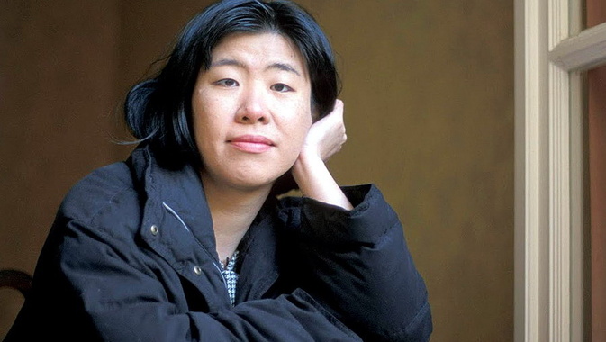 Banana Yoshimoto - La vita � fatta di piccole felicit� insignificanti