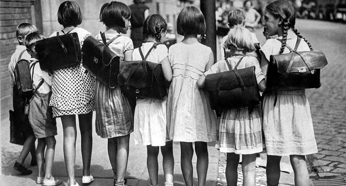 Gianni Rodari - Il primo giorno di scuola Gianni Rodari - Il primo giorno di scuola