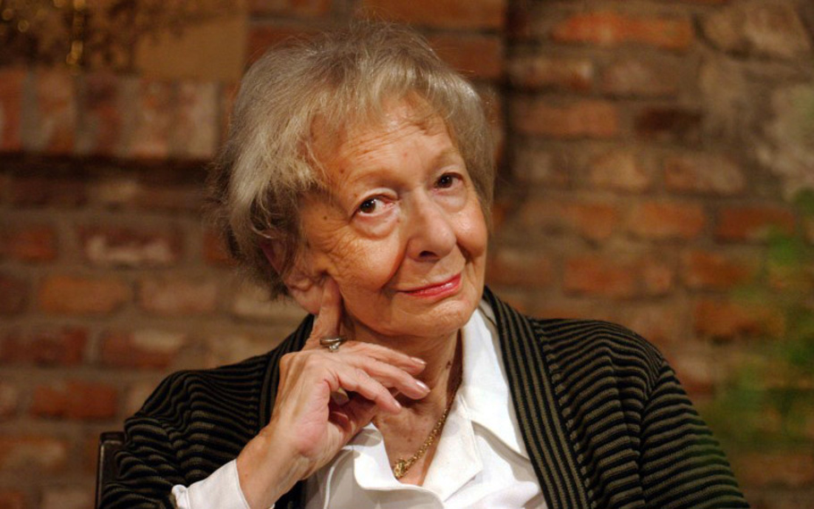 Wislawa Szymborska - Ritratto di donna Wislawa Szymborska - Ritratto di donna