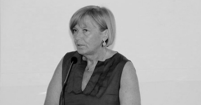 Maria Venturini - Non siate schiavi delle mode