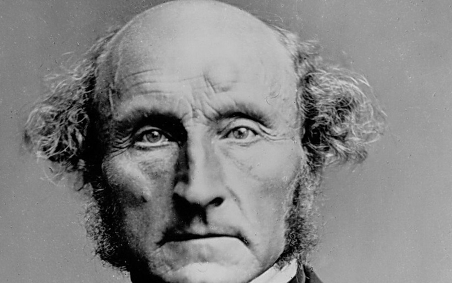 John Stuart Mill - La virt� vera degli esseri umani � quella di saper vivere insieme come degli uguali