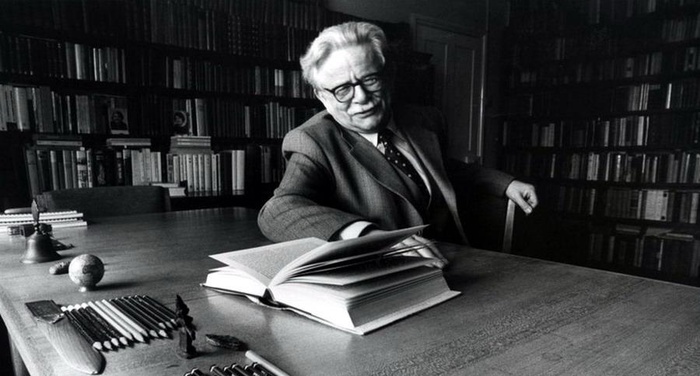 Elias Canetti - Due tipi di persone Elias Canetti - Due tipi di persone