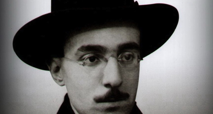 Fernando Pessoa - Non sto pensando a niente Fernando Pessoa - Non sto pensando a niente