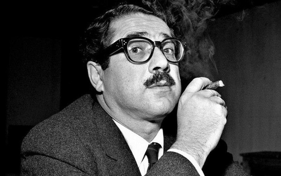 Ennio Flaiano - Troppi incapaci che devono affermarsi e ci riescono Ennio Flaiano - Troppi incapaci che devono affermarsi e ci riescono