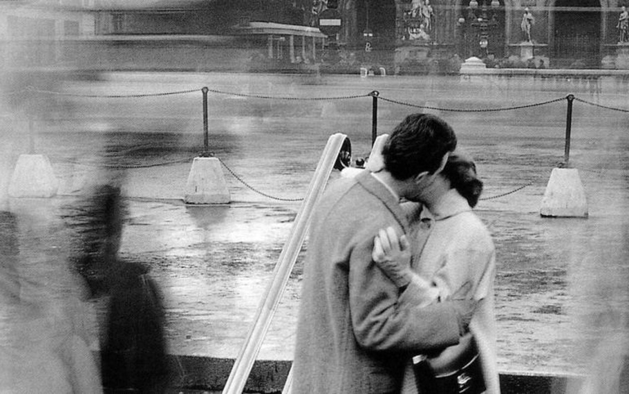 Wislawa Szymborska - Amore a prima vista Wislawa Szymborska - Amore a prima vista