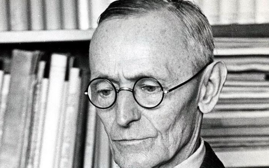 Hermann Hesse - Denaro e potere sono invenzioni della diffidenza Hermann Hesse - Denaro e potere sono invenzioni della diffidenza