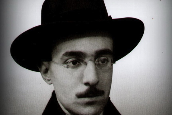 Fernando Pessoa - Leggere � sognare per mano altrui