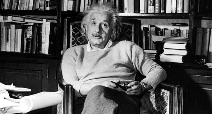 Albert Einstein - Non credo affatto alla libert� dell'uomo