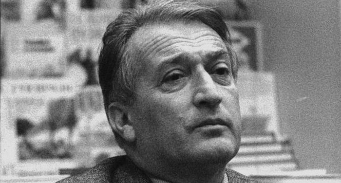 Gianni Rodari - Il maestro giusto Gianni Rodari - Il maestro giusto