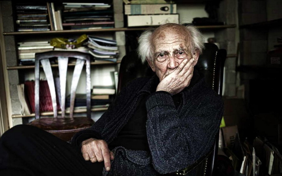 Zygmunt Bauman - Consumiamo per vivere o viviamo per consumare? Zygmunt Bauman - Consumiamo per vivere o viviamo per consumare?