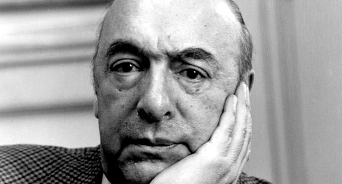 Pablo Neruda - Quasi fuori del cielo Pablo Neruda - Quasi fuori del cielo