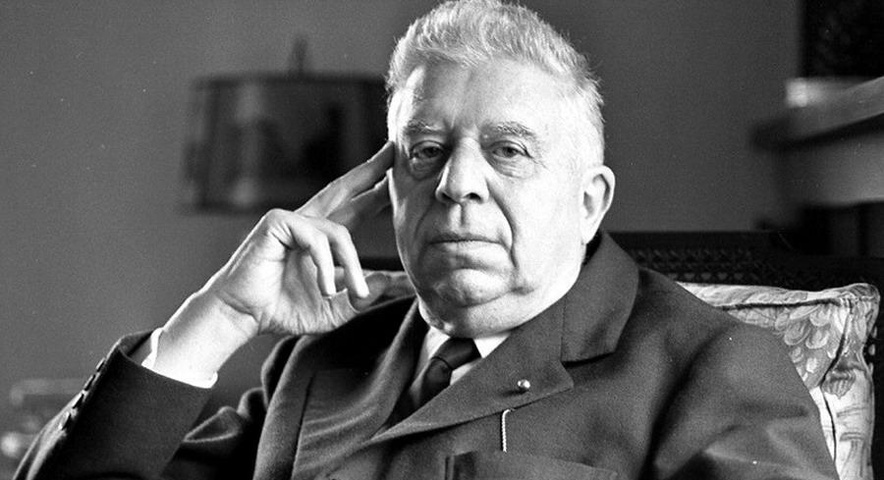 Eugenio Montale - Lo sai: debbo riperderti e non posso Eugenio Montale - Lo sai: debbo riperderti e non posso