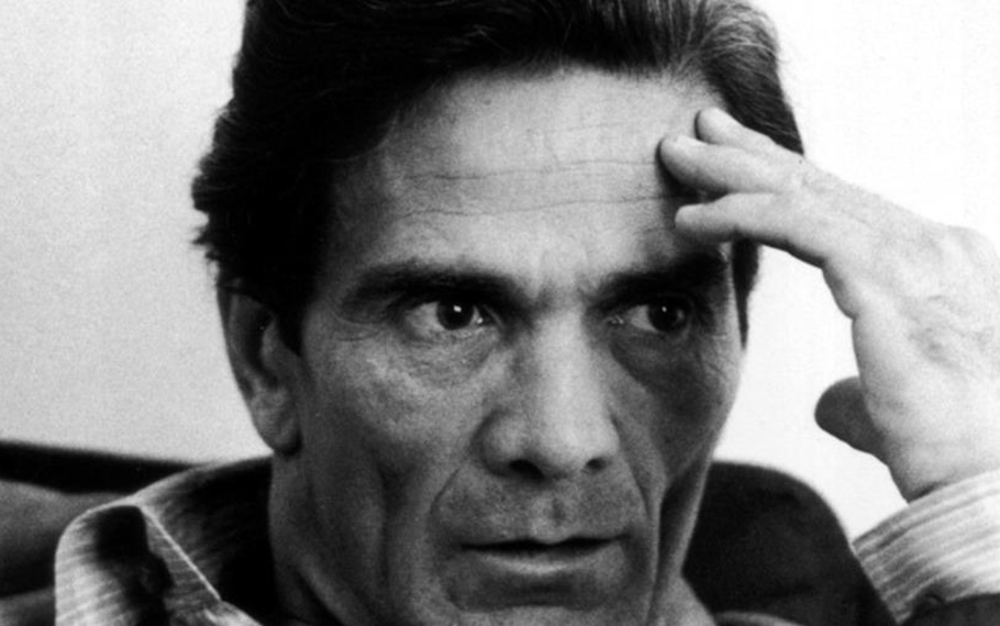 Pier Paolo Pasolini - Siamo stanchi di diventare giovani seri Pier Paolo Pasolini - Siamo stanchi di diventare giovani seri