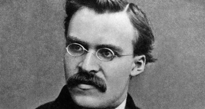 Friedrich Nietzsche - Nell'uomo l?arte della finzione raggiunge il suo culmine Friedrich Nietzsche - Nell'uomo l?arte della finzione raggiunge il suo culmine