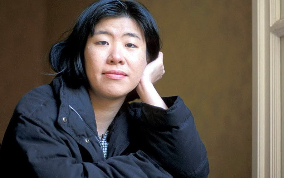 Banana Yoshimoto - La vita � fatta di piccole felicit� insignificanti