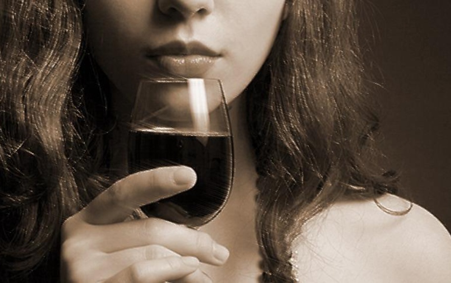 Wislawa Szymborska - Accanto a un bicchiere di vino Wislawa Szymborska - Accanto a un bicchiere di vino