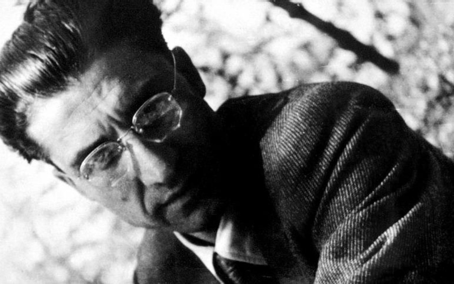 Cesare Pavese - Hai un sangue, un respiro Cesare Pavese - Hai un sangue, un respiro