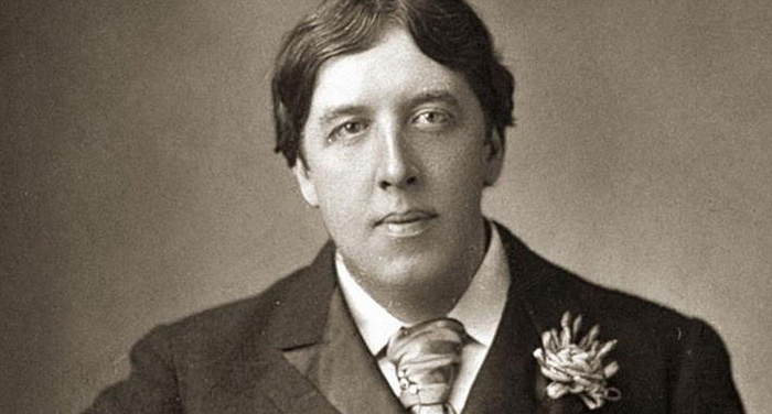 Oscar Wilde - Per anni Dorian Gray non riusc� a liberarsi dall�influenza di quel libro Oscar Wilde - Per anni Dorian Gray non riusc� a liberarsi dall�influenza di quel libro