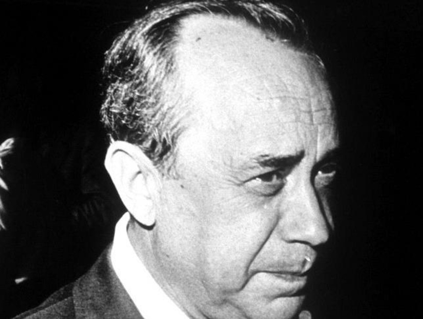 Leonardo Sciascia - Un libro � come riscritto in ogni epoca in cui lo si legge