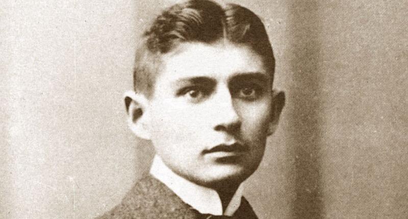 Franz Kafka - Un libro deve essere un'ascia per rompere il mare di ghiaccio che � dentro di noi